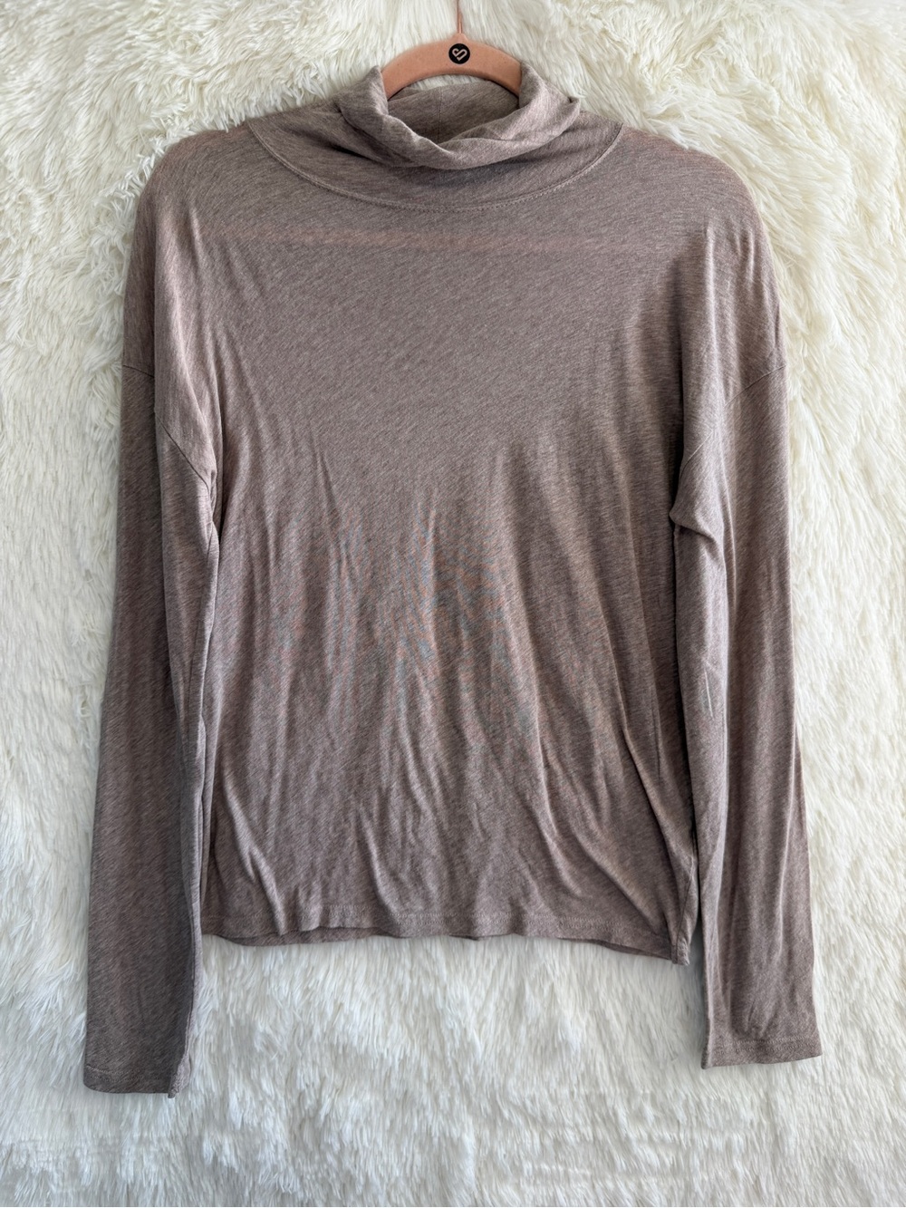 Everlane Womens Lightweight Turtleneck S Taupe Minimalist Neutral Quiet Luxury
